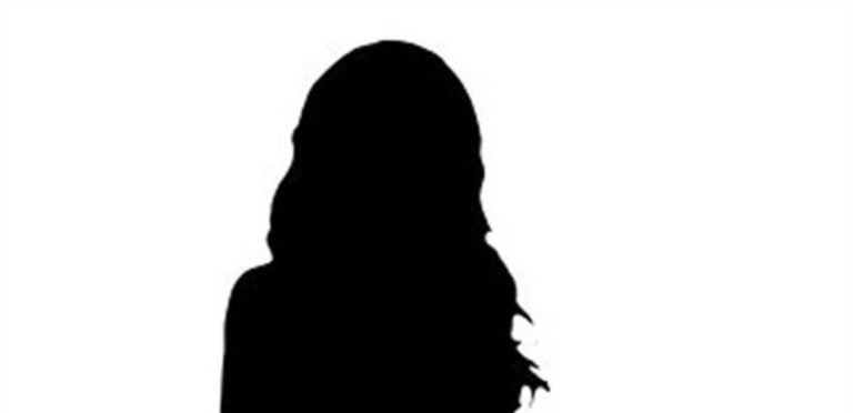 ممثلة لبنانيّة تُعلّق على قرار حصر السلاح: تذكروا مين عدوّنا