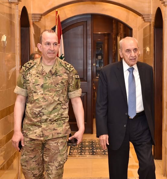بين لحظة وأخرى… حكمة بري وقرار الجيش يحميان لبنان من الانفجار