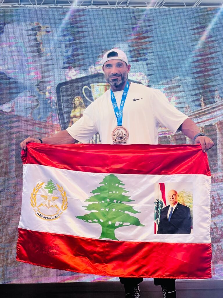 أيمن برو يعود من إسبانيا بإنجاز عالمي ويرفع علم لبنان في بطولة كمال الأجسام