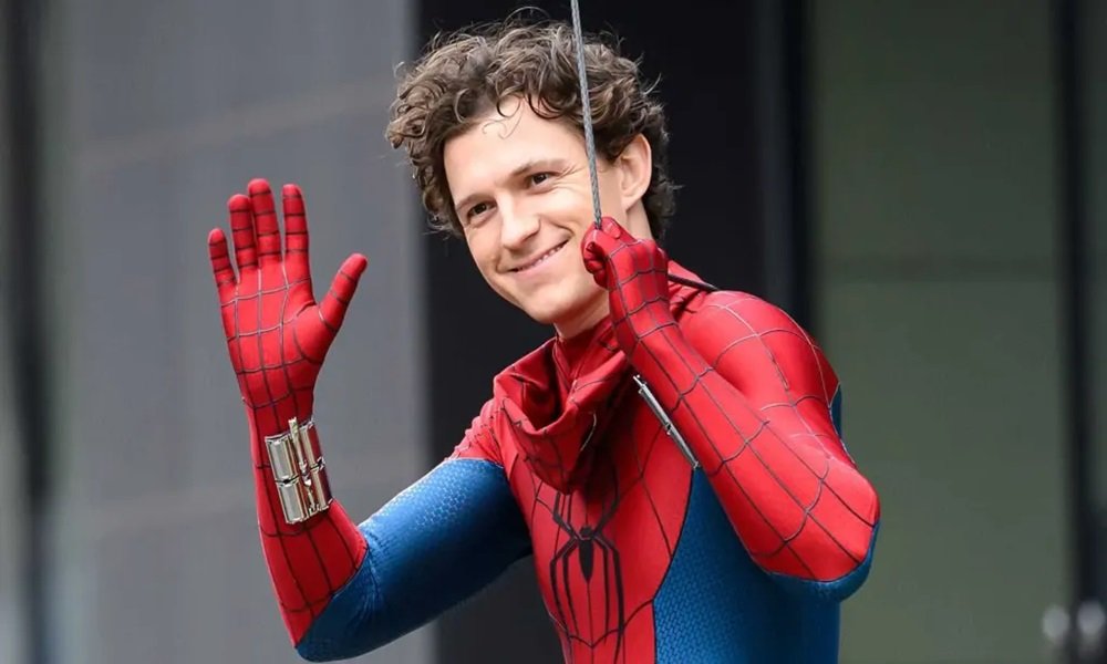 بعد الإصابة.. توم هولاند يستأنف تصوير “Spider Man”!