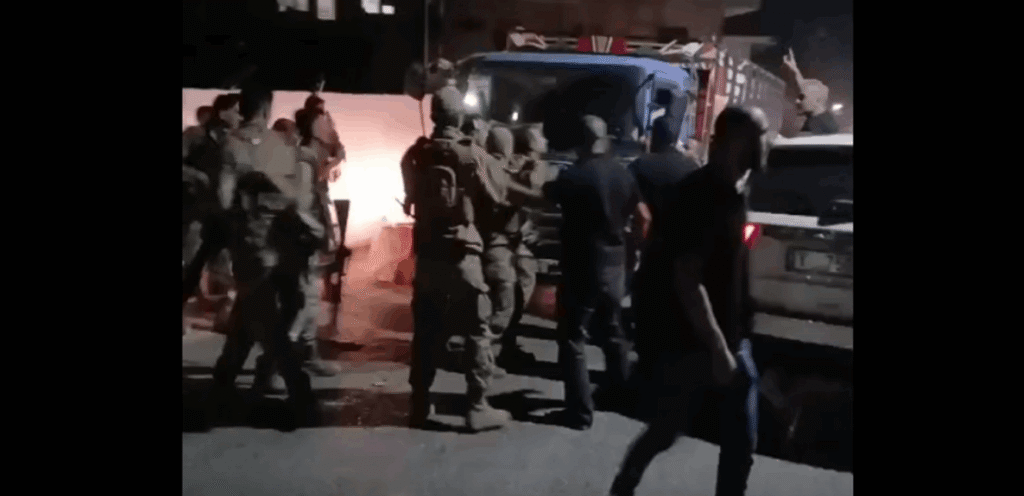 في هذه البلدة: الجيش يُطارد شاحنة.. إطلاق نار وتوتر!