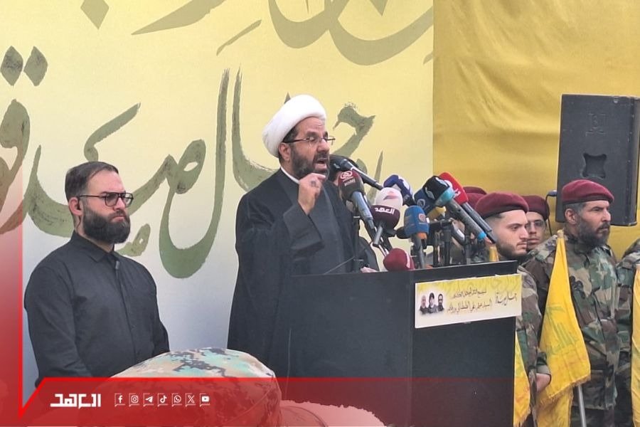 الضاحية تودّع القائد الطبطبائي ورفاقه..الشيخ دعموش: دماء الشهداء تزيد المقاومة ثباتًا