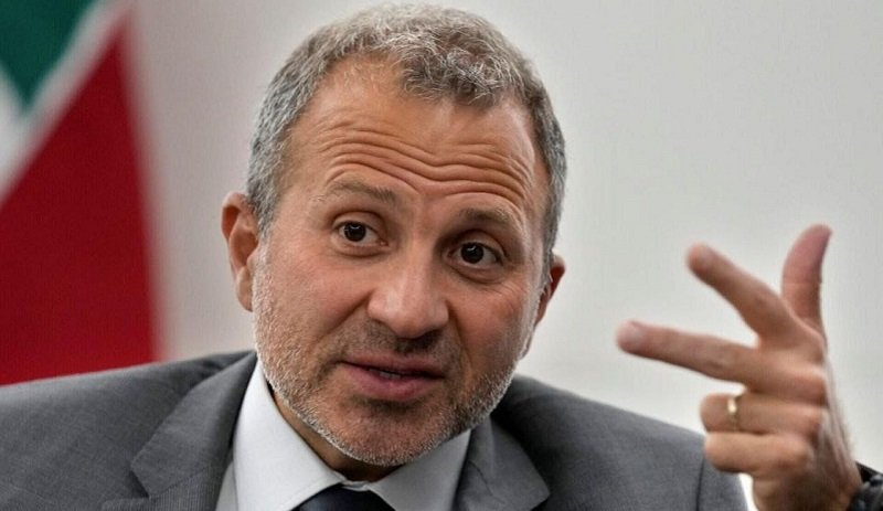 باسيل عن جعجع: يمارس الٳنقلاب كما فعل دائماً