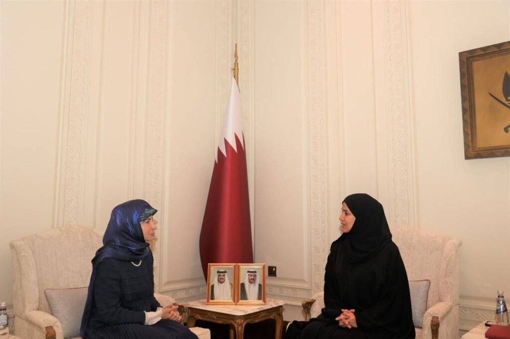 عز الدين خلال القمة العالمية للتنمية الاجتماعية في قطر: تم بحث دعم قطر للبنان وتعزيز التعاون البرلماني