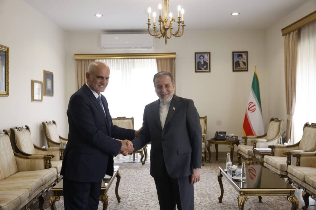 خليل في طهران: اعتداءات إسرائيل محور المشاورات مع لاريجاني وقاليباف وعراقتشي