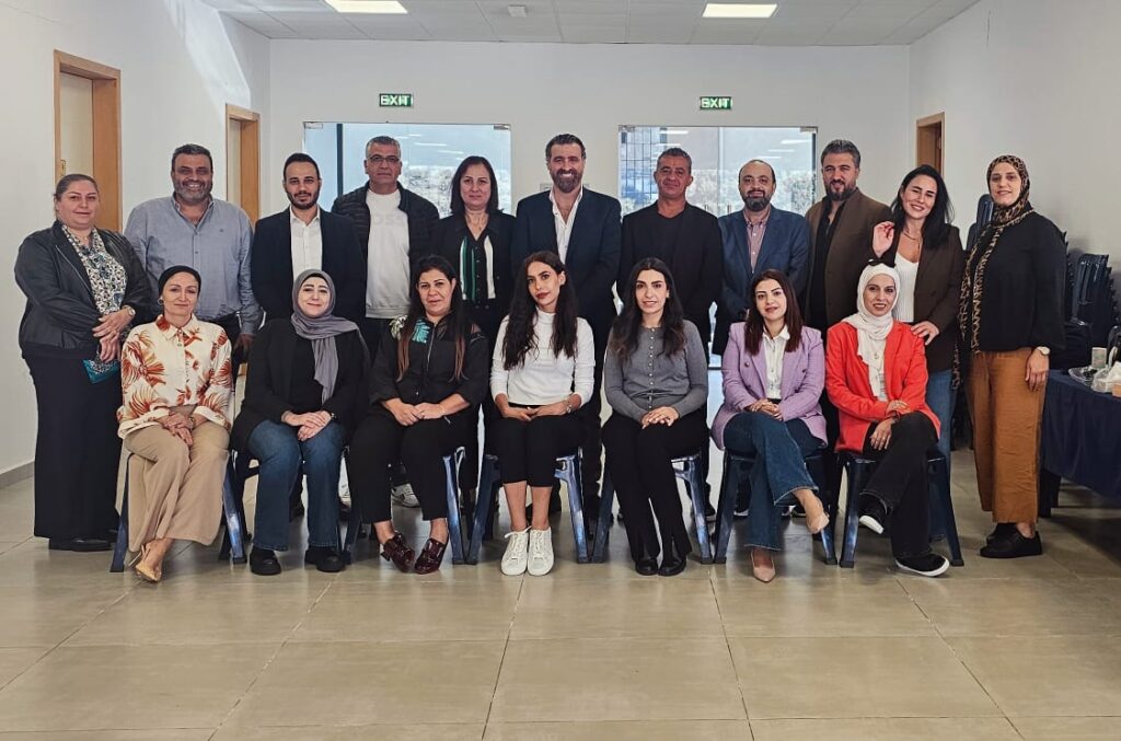 فوز لائحة لجنة الأهل في مدرسة الفنون الإنجيليّة – صيدا بالتزكية وانتخاب الدكتور ربيع خليفة رئيسًا