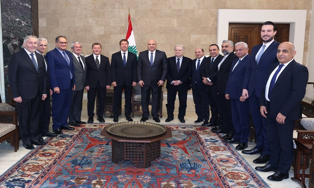 عون: لبنان بدأ يستعيد عافيته!