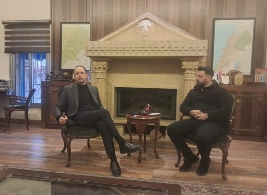 “بلدية دورس ولجنة المرأة تبحثان مع محافظ بعلبك الهرمل سبل التعاون ورعاية حفل الميلاد”
