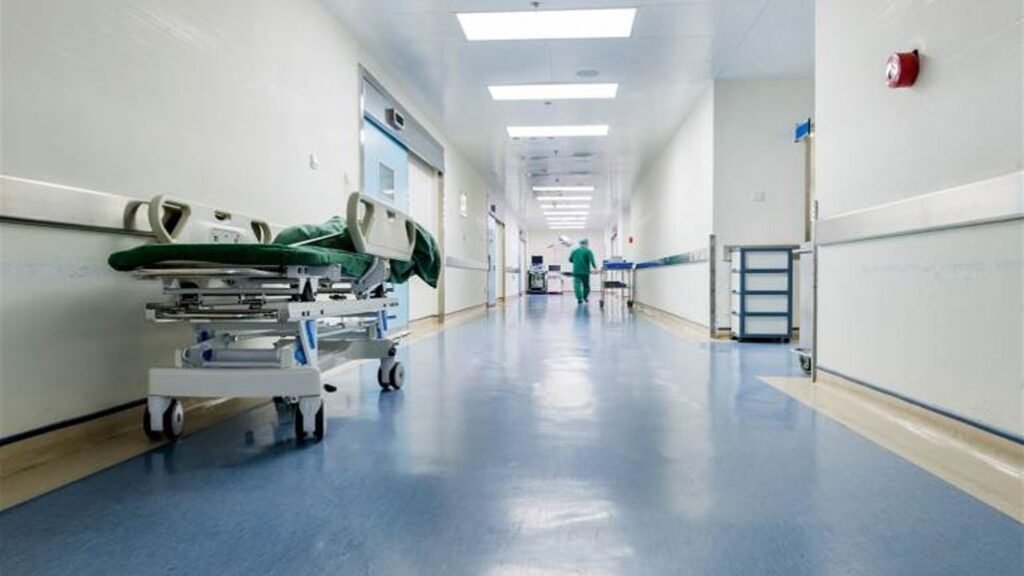 عبر هوية مزوّرة.. سقوط مطلوب خطير داخل مستشفى الرسول الأعظم!