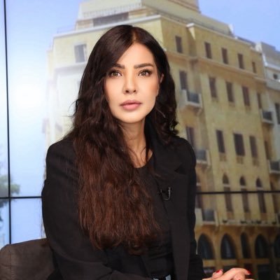 تبييض وطني: فنانو لبنان يرفعون شعارات ٳلى تونس بينما دم الجنوب على الأرض!