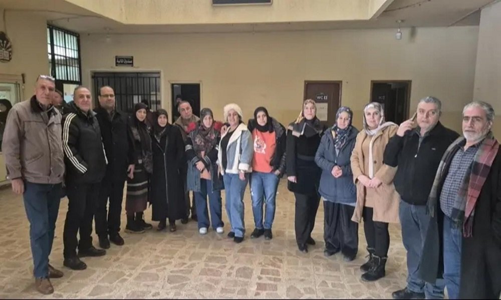 المعاش التقاعدي لا يكفي.. موظفو بعلبك يشترون القرطاسية والمازوت على نفقتهم!