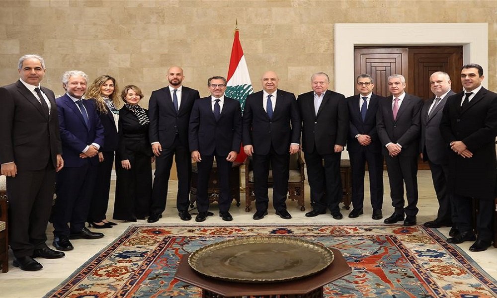 الرئيس عون: الٳستقرار السياسي يساعد على الٳستثمار!
