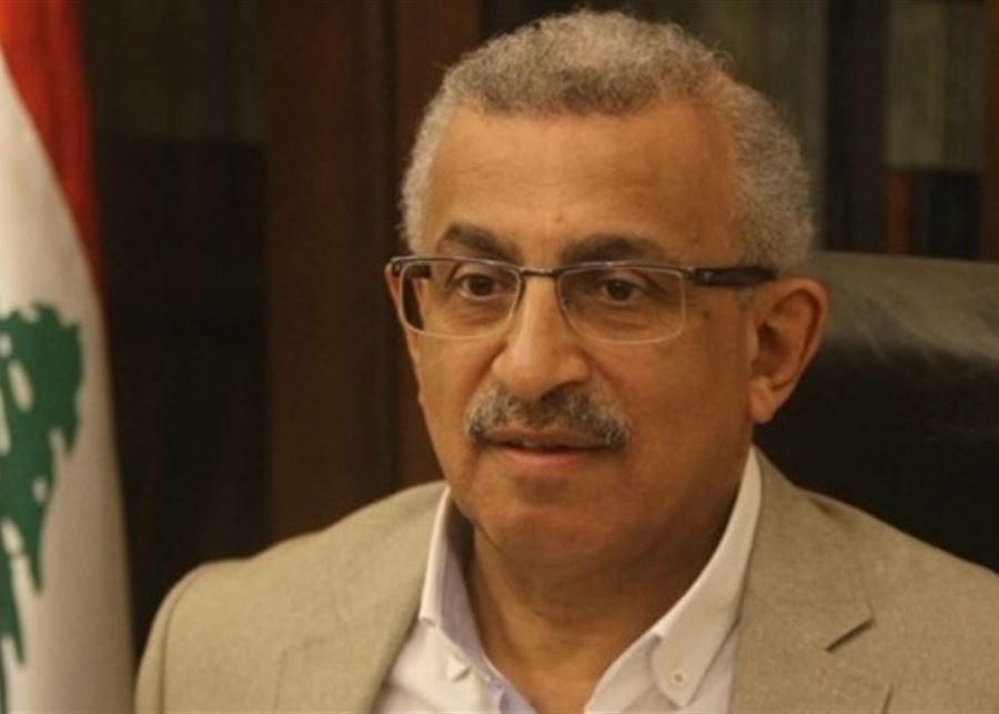 أسامة سعد تفقد مبانٍ متضررة جرّاء الإعتداءات الإسرائيلية في الغازية!