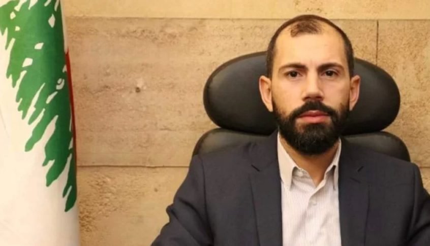 تسمية سلام.. الخير: إتصال المدعو “أبو عمر” أدّى إلى تبدّل موقف التكتل!