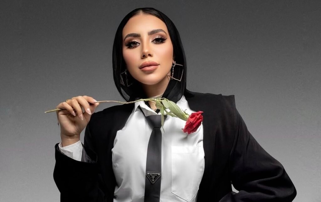 إطلالات عصرية لـ”المحجبات” في عيد الحب!