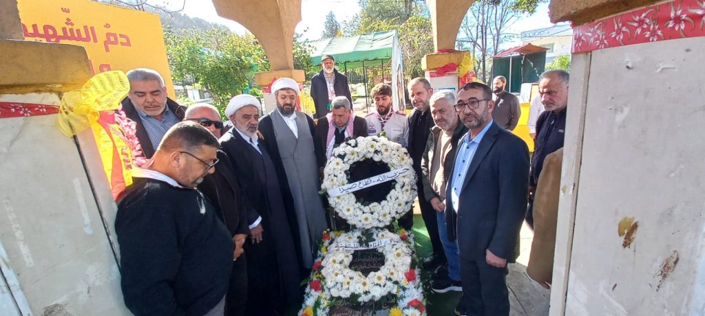 وفد مشترك من الجبهة الشعبية لتحرير فلسطين وحزب الله زار ضريح الشيخ حرب في جبشيت ونصب السيد الموسوي في تفاحتا