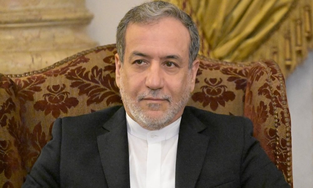 عراقجي: الحشد العسكري الأميركي لن يُخيفنا!