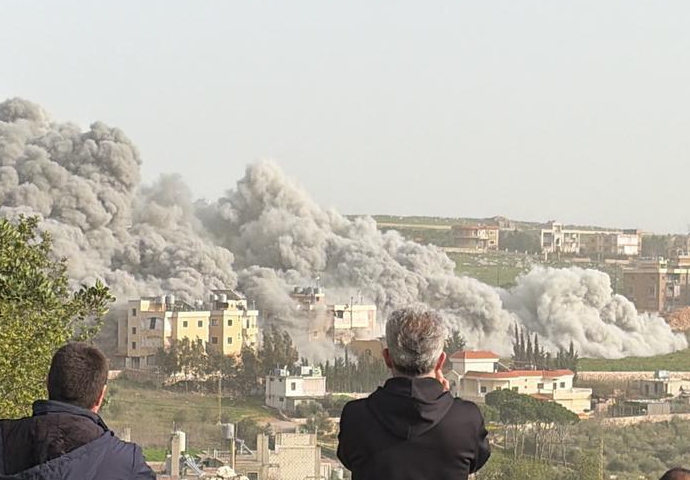 الغارات تُشرّد الأهالي.. بلدية كفرتبنيت تطلق نداء تضامن عاجل!