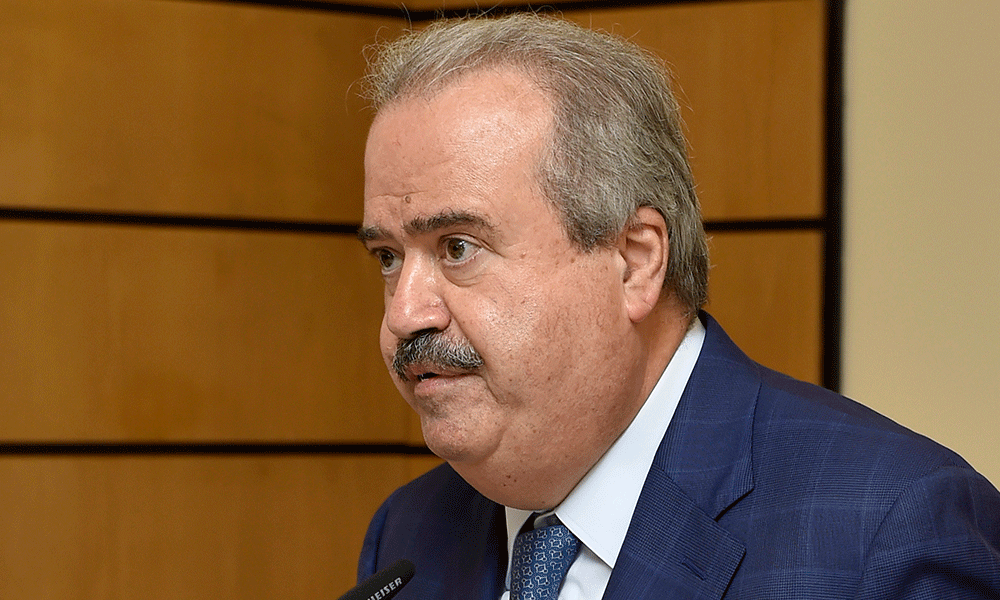 جابر: الزيادة على البنزين لا تكفي نصف المبلغ المطلوب!