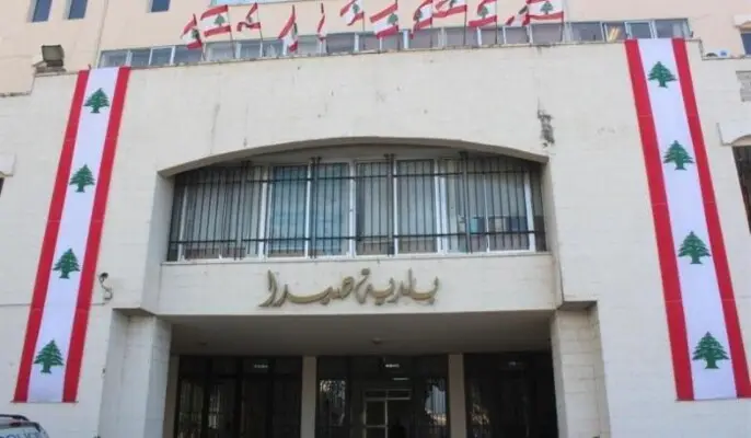 “توجهوا إلى مناطق أخرى”.. إدارة الكوارث في صيدا توجّه رسالة إلى النازحين!