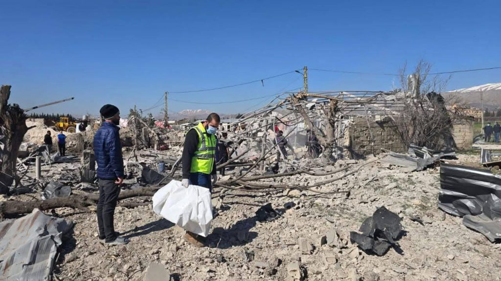 مجزرة مروعة في تمنين البقاعية … عشرات الشهداء والجرحى بينهم عدد كبير من الأطفال ( فيديو)