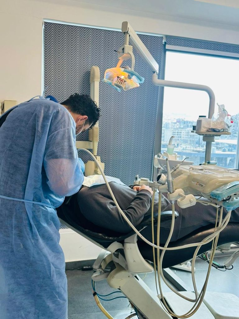 مبادرة إنسانية مضيئة من مركز الدكتور سلام بلاغي تعيد الأمل لوجوه الأطفال في صيدا