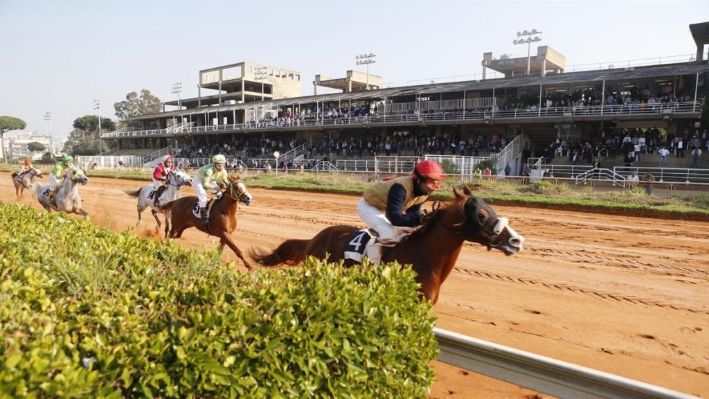 فضيحة تلاعب تهزّ “ميدان سباق الخيل”.. توقيفات وتحقيقات واسعة!
