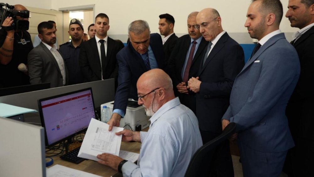الحجار: لا واسطة ولا رشاوى!