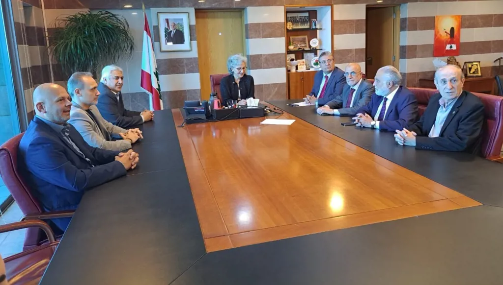 وزيرة التربية تحسم الجدل: لا “امتحان وطني” للبريفيه و3 دورات للثانوية العامة