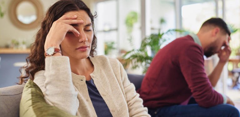 لماذا يصبح تجنّب الحوار أخطر من الخلاف نفسه داخل الحياة الزوجية؟