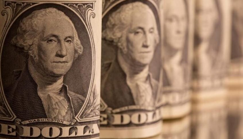 ترقب عالمي يسيطر على الأسواق.. الدولار يستقر قبل قرارات حاسمة!