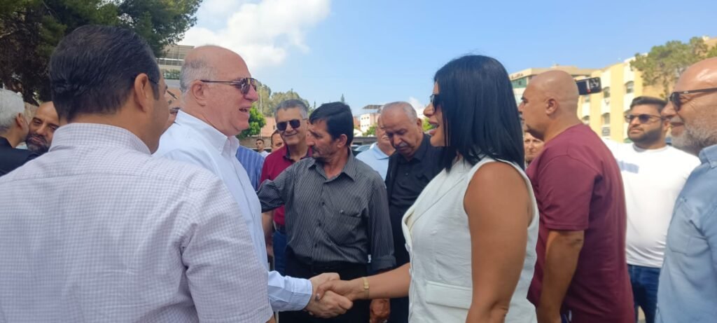 وزير العمل استهل جولته الجنوبية بزيارة سرايا صيدا