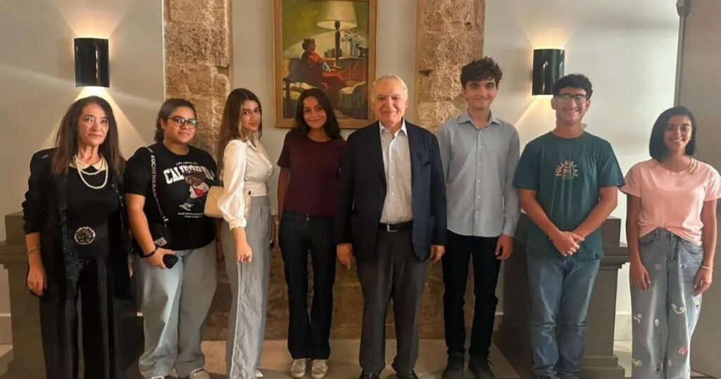 سلامة لهؤلاء: تمسكوا بهويتكم الثقافية واعتزوا بتراثكم