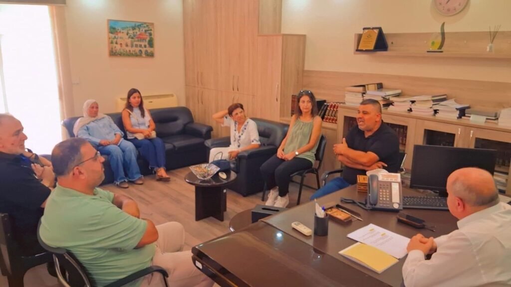مستجدات حقوقية للعاملين في المستشفيات الحكومية: وفد نقابي يلتقي “الأسمر” ويبحث ملفات التقاعد والترخيص والضمان