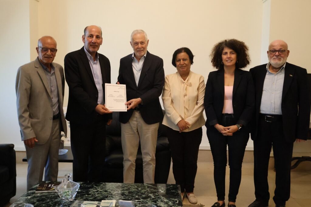 الجبهة الديمقراطية لتحرير فلسطين تلتقي رئيس لجنة الحوار اللبناني الفلسطيني في السراي الحكومي