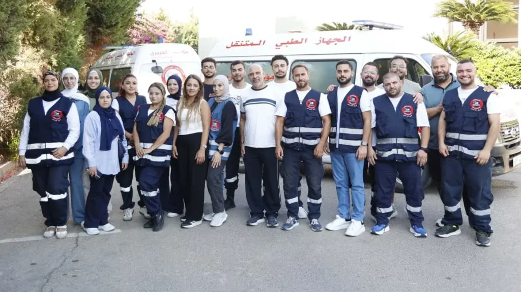 الجهاز الطبي المتنقل لـ”مؤسسة الحريري” يطلق دفعة جديدة من المسعفين