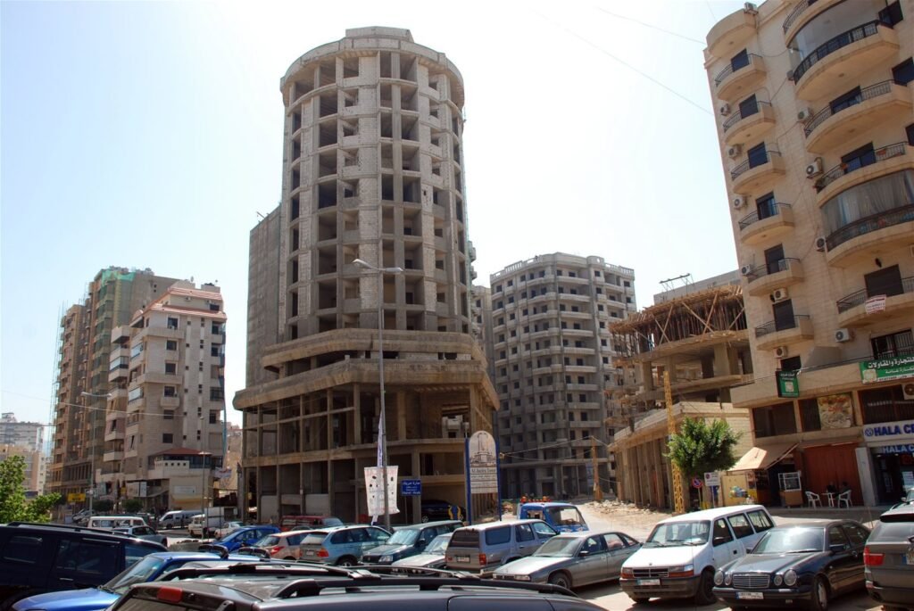 الجنوبيون يلملمون أشلاء أطفالهم وبعض الإعلام اللبناني يجلد الضحية ويحرّض طائفياً!