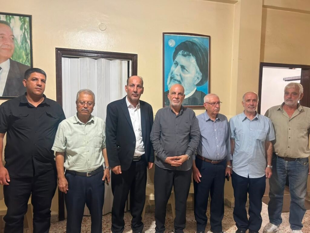 الجبهة الديمقراطية تبحث مع النائب علي خريس تطورات الأوضاع الفلسطينية وأوضاع اللاجئين في لبنان